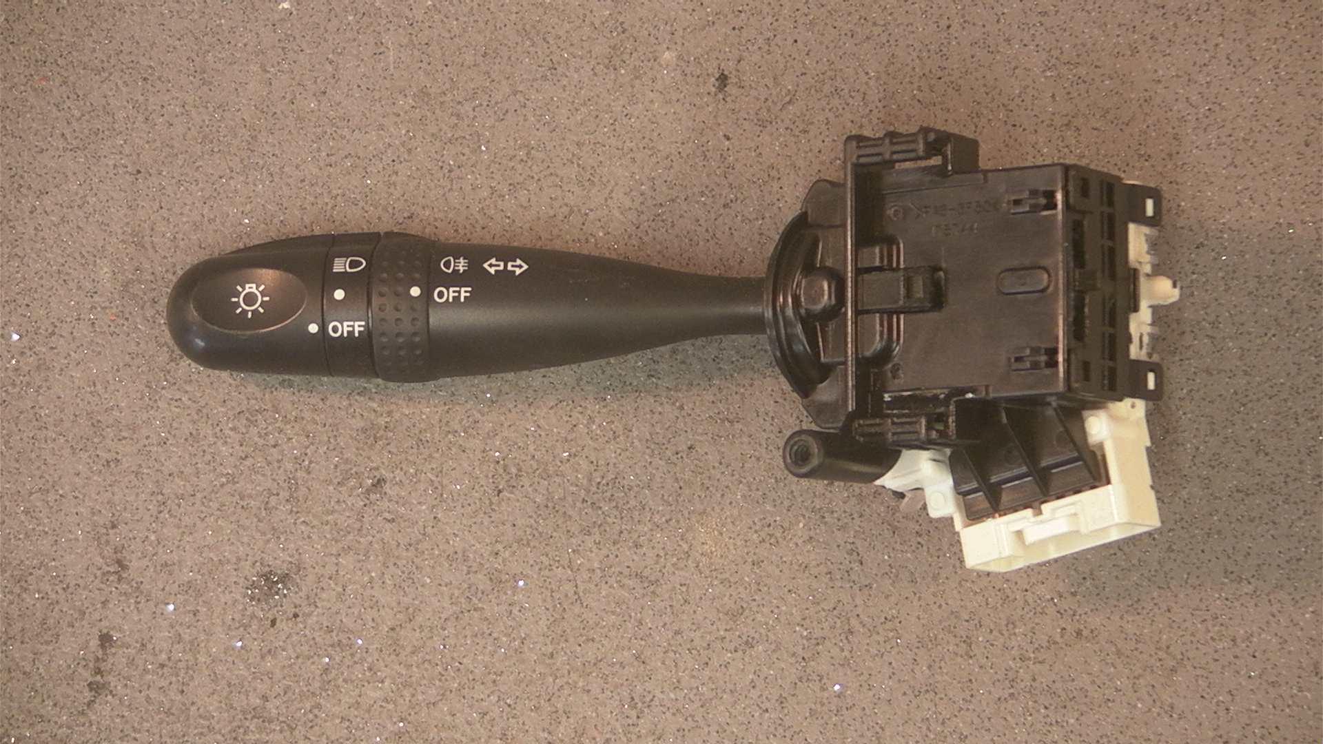 173744: Przełącznik kierunkowskazów, Przełączniki świateł - różne