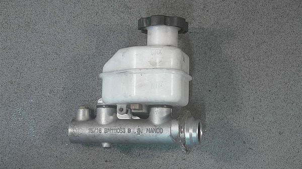 Brake - Master cylinder HYUNDAI ELANTRA (XD)