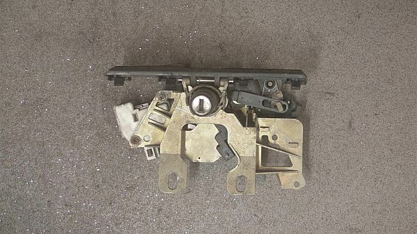 Zentralverriegelung VW PASSAT Estate (3B5)