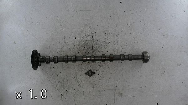 Cam shaft VOLVO XC90 I (275)