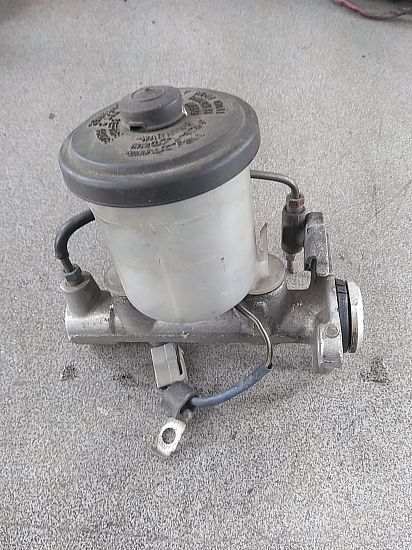 Hauptbremszylinder TOYOTA