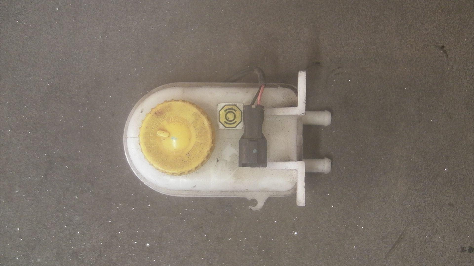 Maître-cylindre de frein DAEWOO TACUMA (U100)