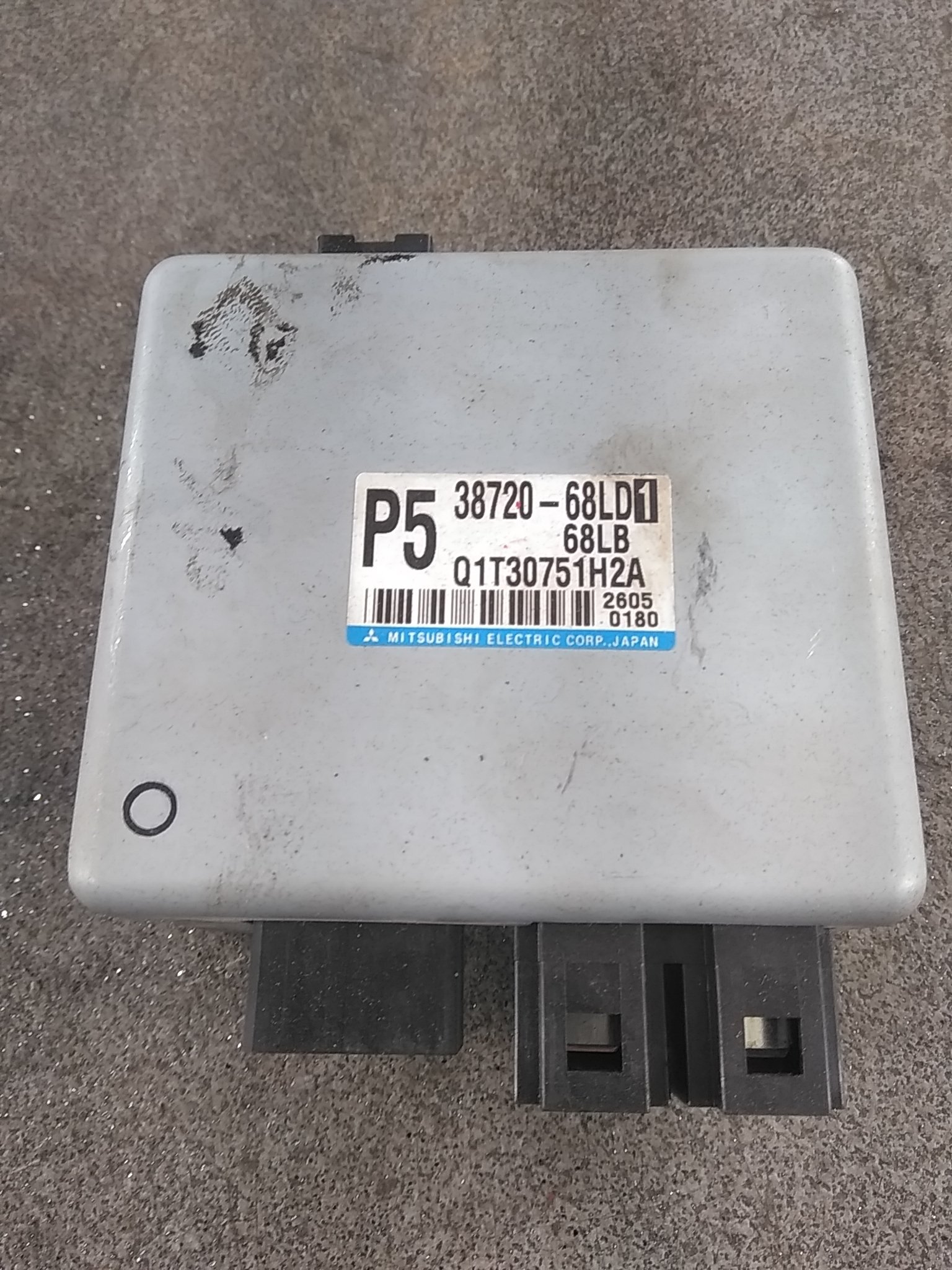 Suzuki SWIFT III (FZ, NZ) Power steering electonic box 38720-68LD1