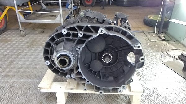 Girkasse manuel VW TRANSPORTER Mk V Box (7HA, 7HH, 7EA, 7EH)