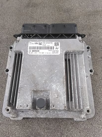 Sterownik wtrysku JAGUAR XE (X760)