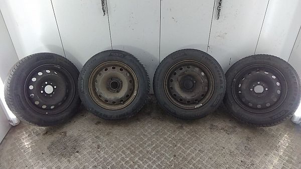 Fælge stål med dæk FORD FIESTA VI (CB1, CCN)