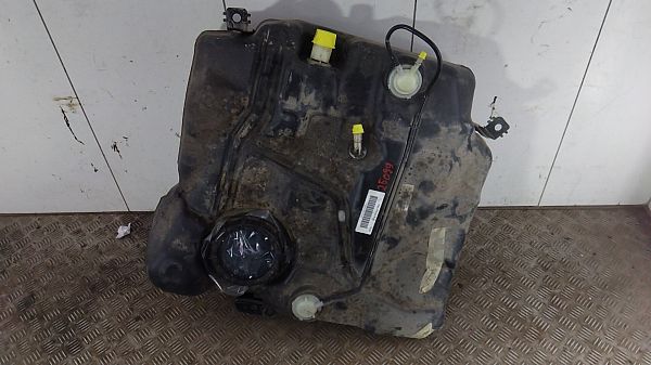 Brændstoftank VOLVO V40 Hatchback (525, 526)