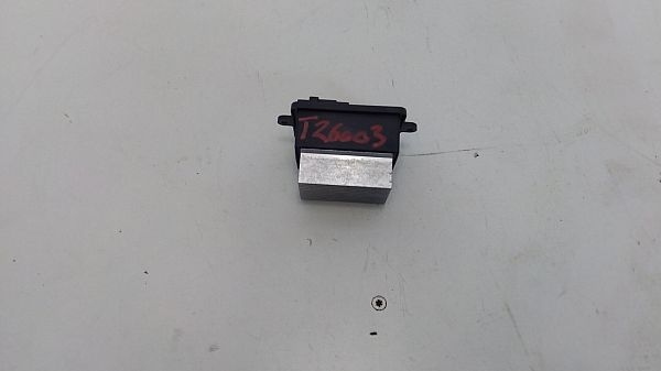 Heater blower resistor TOYOTA PROACE Van (MDZ_)