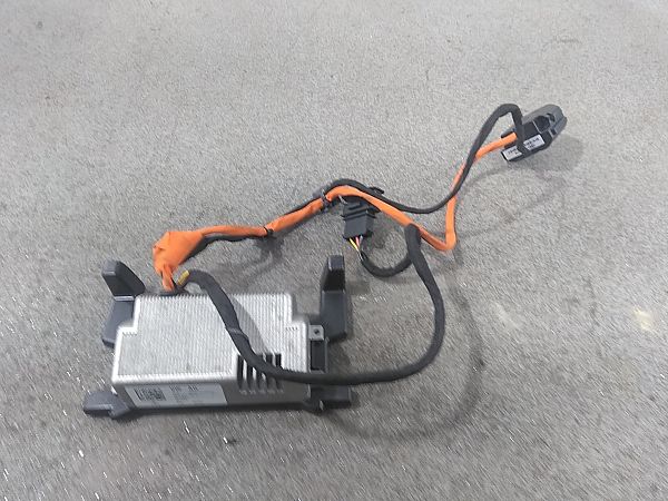 Voltage converter inverter