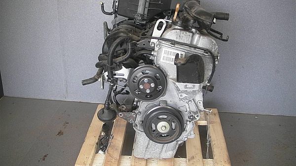 Motor SUZUKI SPLASH (EX)