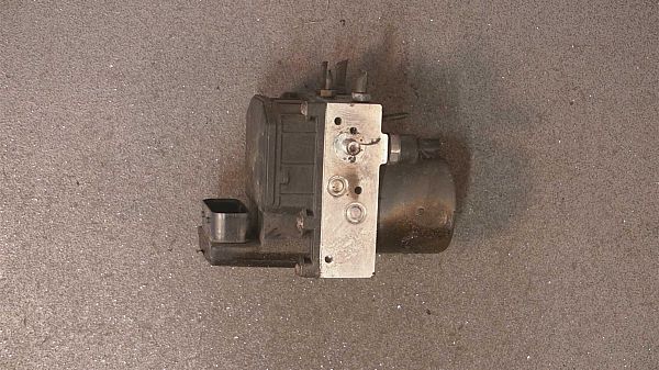 ABS - pump FORD MONDEO Mk III Saloon (B4Y)