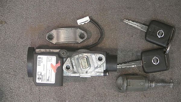 Lock cylinder NISSAN
