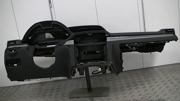 tableau de bord MERCEDES-BENZ E-CLASS Coupe (C207)