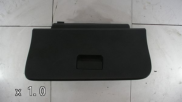 Glove compartment flap SUZUKI SWIFT III (FZ, NZ)