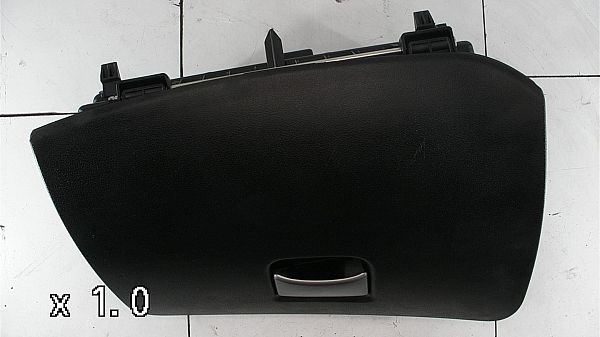 Glove compartment flap ALFA ROMEO MITO (955_)