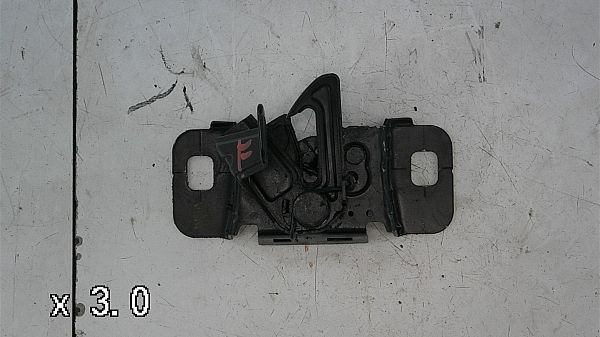 Motorkap slot OPEL KARL (C16)