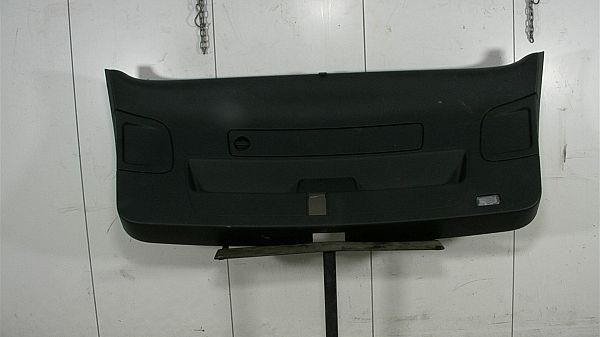 habillage du couvercle coffre arrière AUDI A6 Avant (4G5, 4GD, C7)
