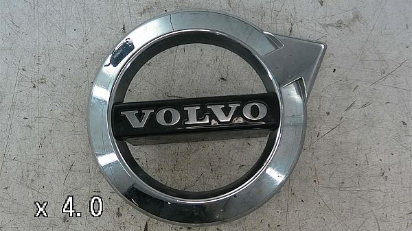 Emblemer VOLVO V40 Hatchback (525, 526)