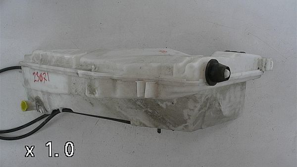 moteur et réservoir d'eau essuie glace LAND ROVER RANGE ROVER Mk III (L322)