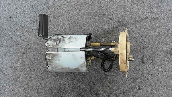 Fuel pump SEAT LEON (1P1)
