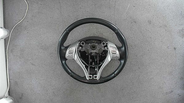 Steering wheel - airbag type (airbag not included) NISSAN QASHQAI II SUV (J11, J11_)