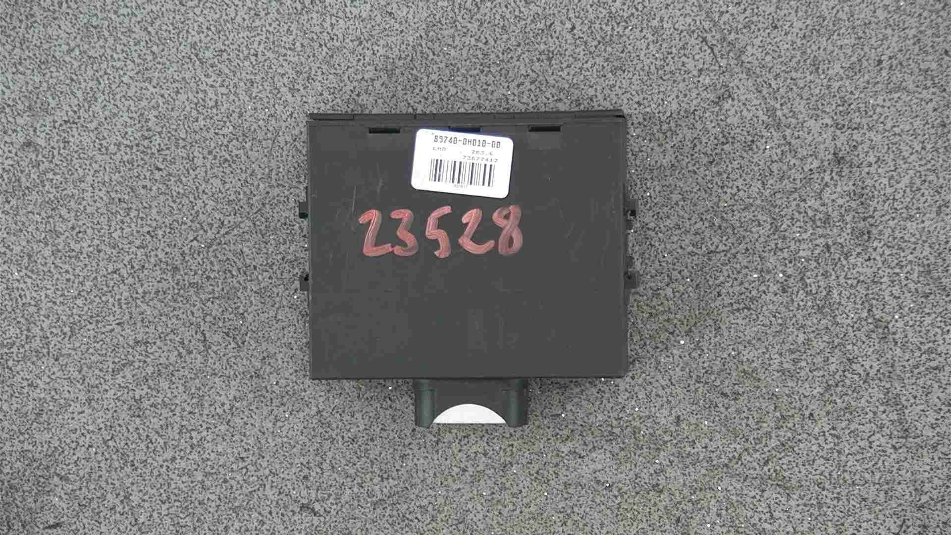 M TOYOTA RAV 4 XA40 Keyless Control Unit 89740-42190 2.5