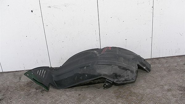 Innen Kotflügel Plastik MAZDA