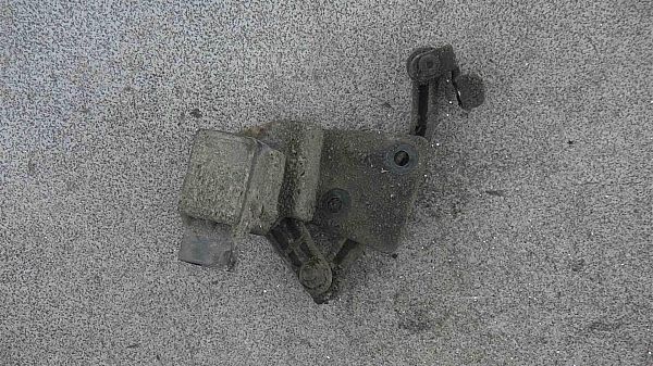 Air suspension height sensor