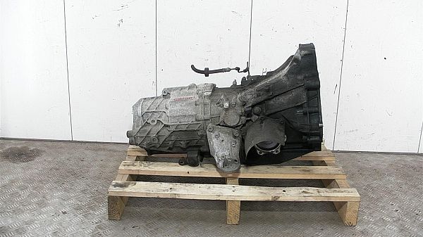 Schaltgetriebe SKODA SUPERB I (3U4)