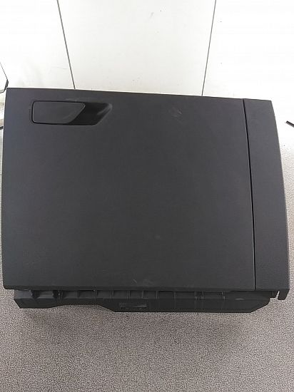 Handskerumsklap SKODA SCALA