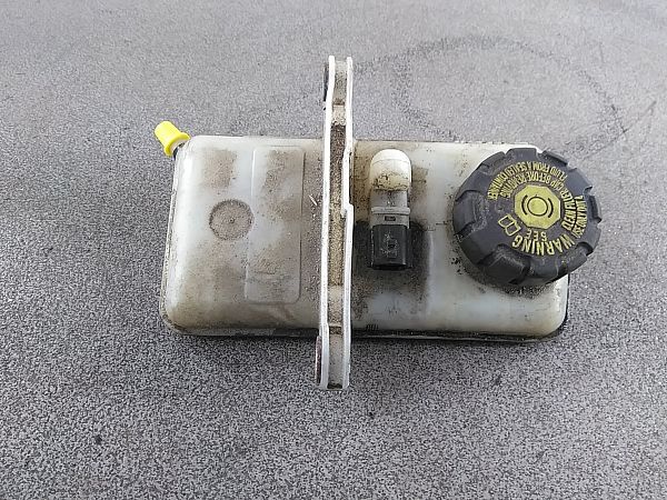 Hauptbremszylinder RENAULT GRAND SCÉNIC III (JZ0/1_)
