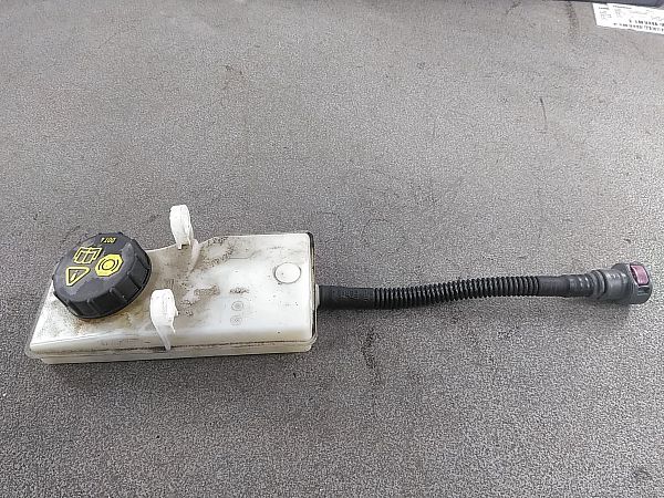 Hauptbremszylinder FORD KUGA II (DM2)