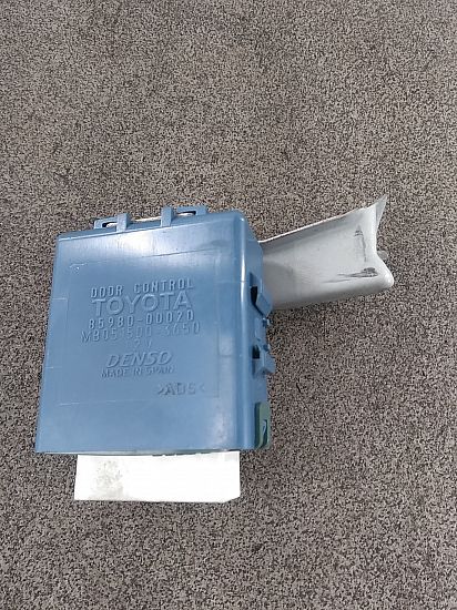 Relais centrale deurvergrendeling TOYOTA YARIS/VITZ (_P1_)