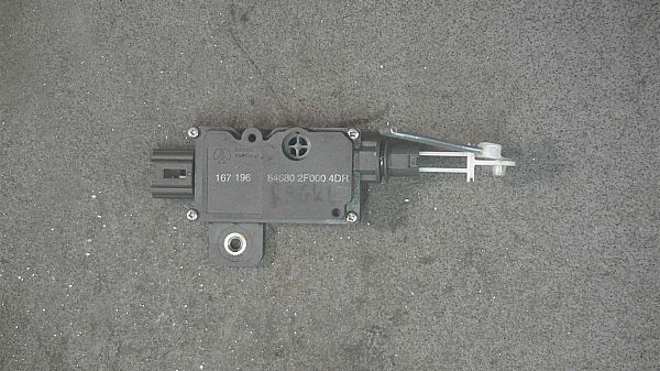 Zentralverriegelung NISSAN