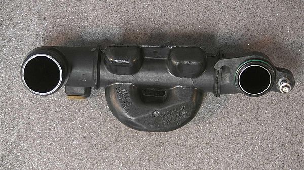 Manifold inlet FORD