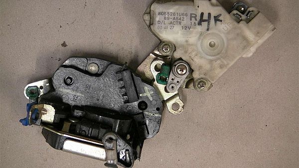 Zentralverriegelung NISSAN ALMERA II Hatchback (N16)