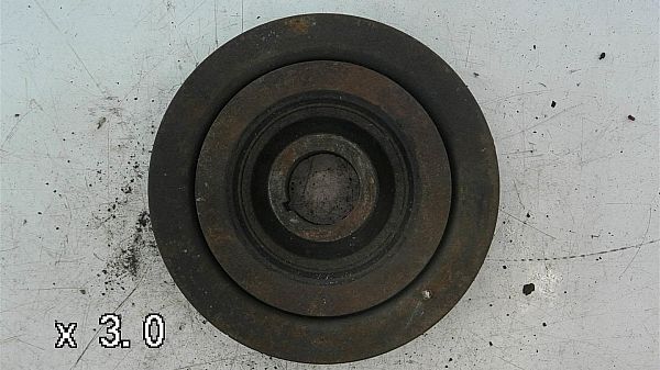 Crank pulley pover steering TOYOTA