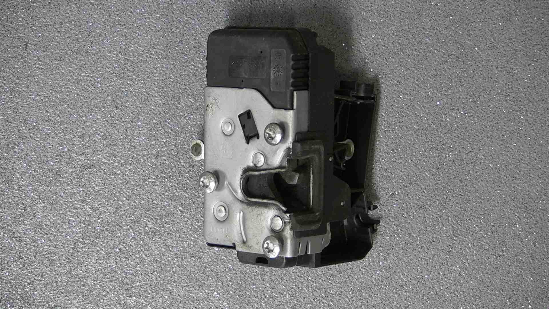 Opel CORSA C (X01) Central lock 24434884 EQ - Autoparts24