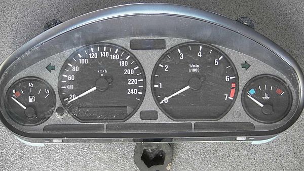 Compteur de vitesse /compte tours BMW 3 Compact (E36)
