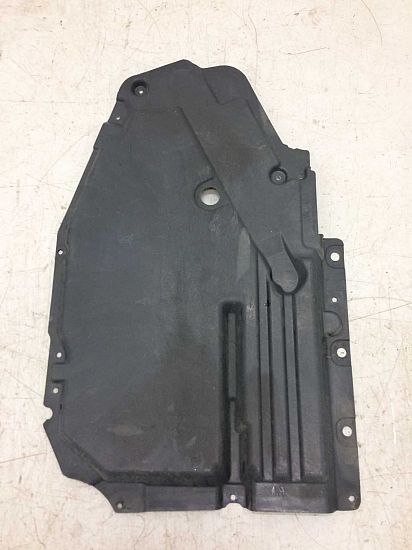 Center under tray cover