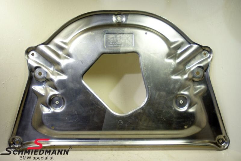 Engine splash shield