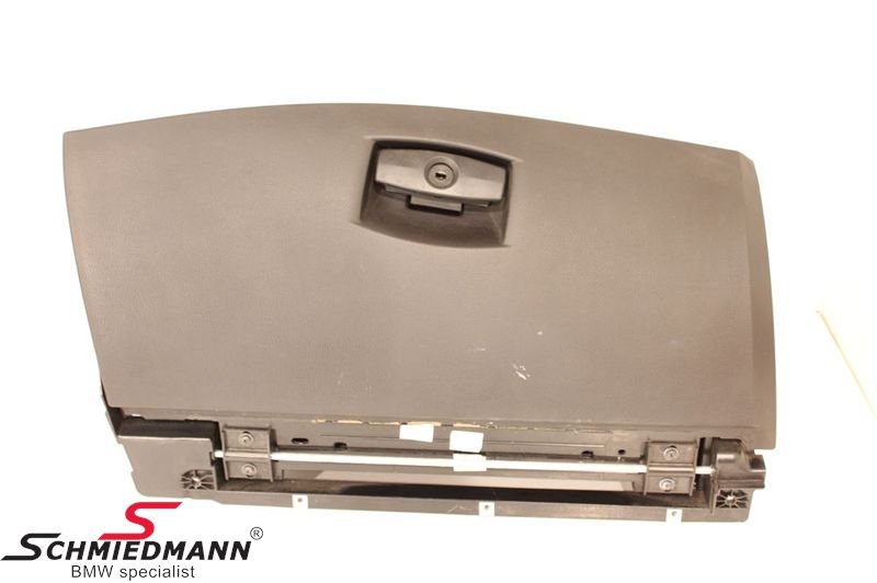 Handskerum BMW 5 Touring (E61)