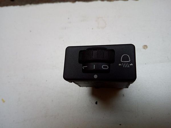 Kontakt - lygtejustering PEUGEOT 107 (PM_, PN_)