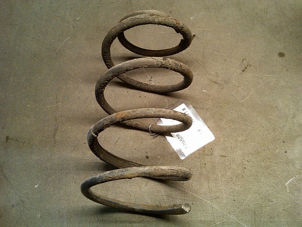 Front spring - coil right HYUNDAI i30 (FD)