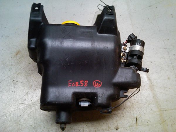 moteur et réservoir d'eau essuie glace MAZDA RX-8 (SE, FE)