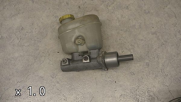 Brake - Master cylinder JEEP GRAND CHEROKEE Mk II (WJ, WG)