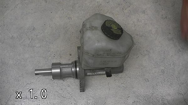 Maître-cylindre de frein VW CRAFTER 30-50 Box (2E_)
