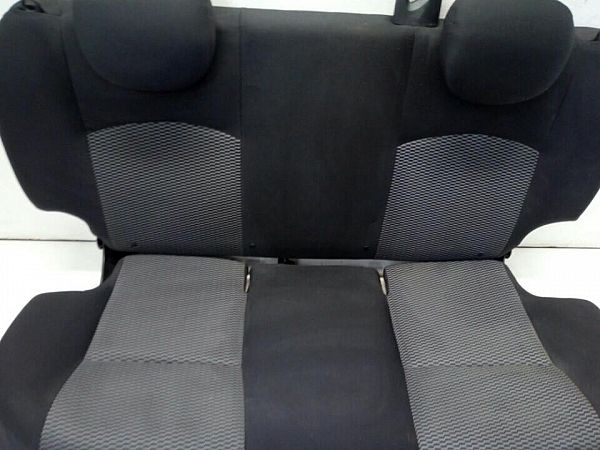 Back seat NISSAN MICRA IV (K13_)