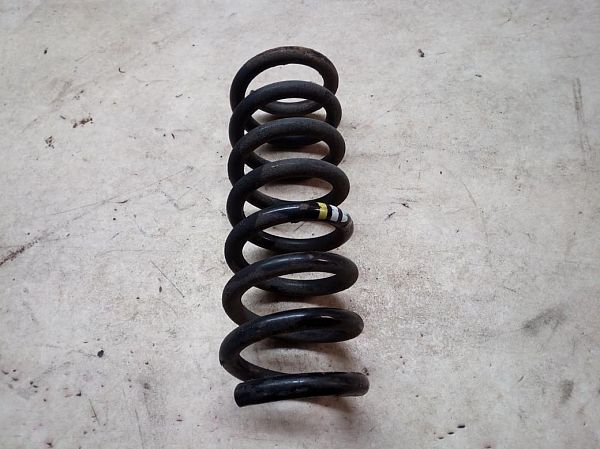 Front spring - coil right MERCEDES-BENZ E-CLASS (W210)