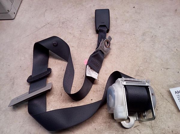 Seat belts - rear CHRYSLER 300 C (LX, LE)